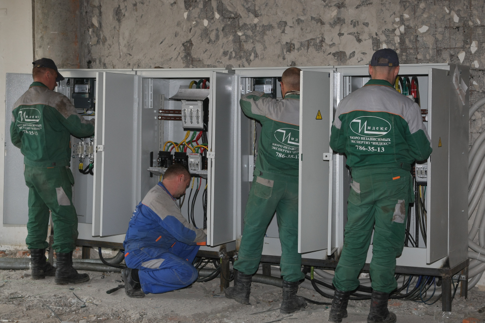 Производство электромонтажных работ Производство электромонтажных работ осуществляет экспертный центр «ИНДЕКС». На этой странице вы найдете перечень услуг и цены. Тел.: +7 (495) 786-35-11.